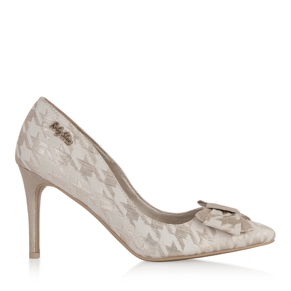 Silver ruby shoo sales